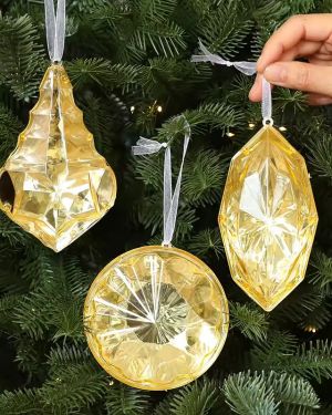 Multi-size Giant Diamond Pendants for Christmas Tree Ornaments